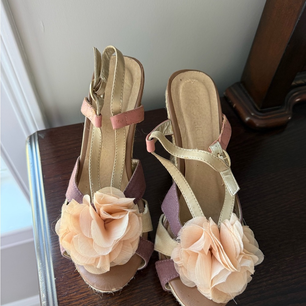 Flower wedges - Picture 4 of 7